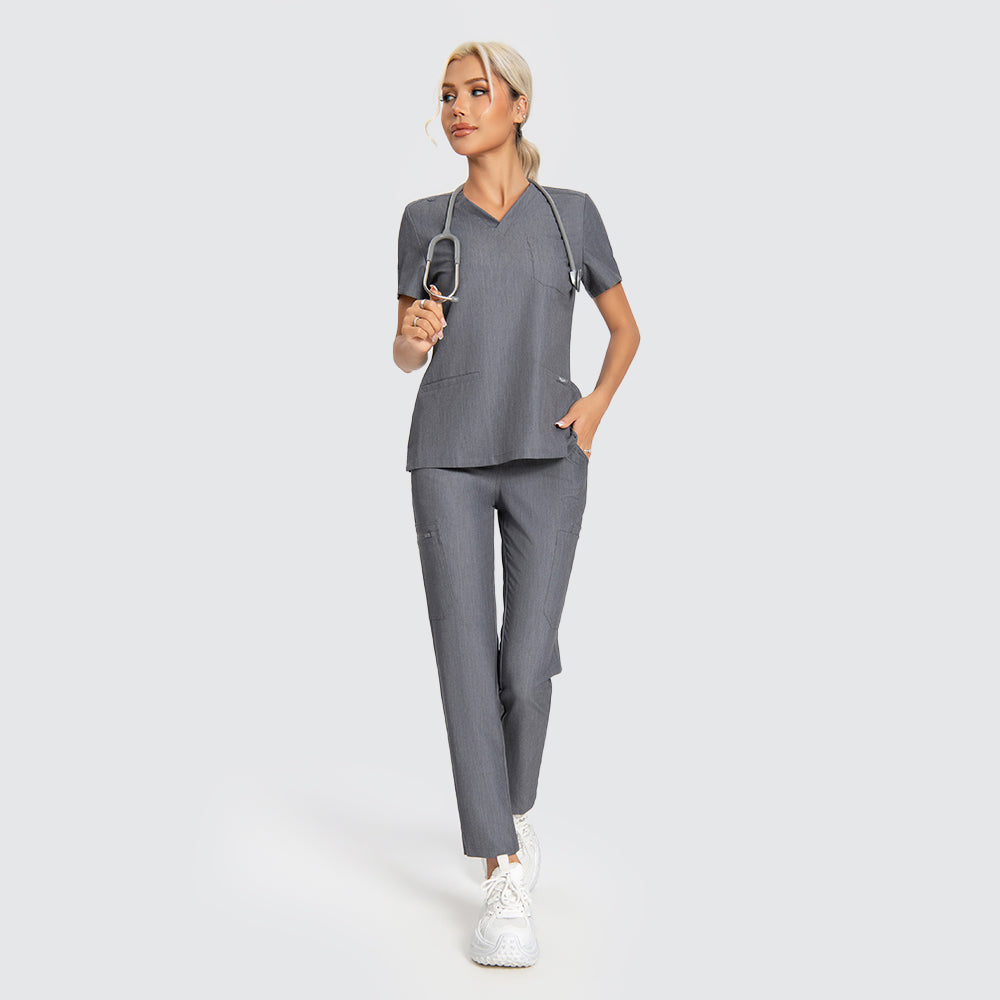 Blusas médicas esenciales de tres bolsillos KungfuScrubs