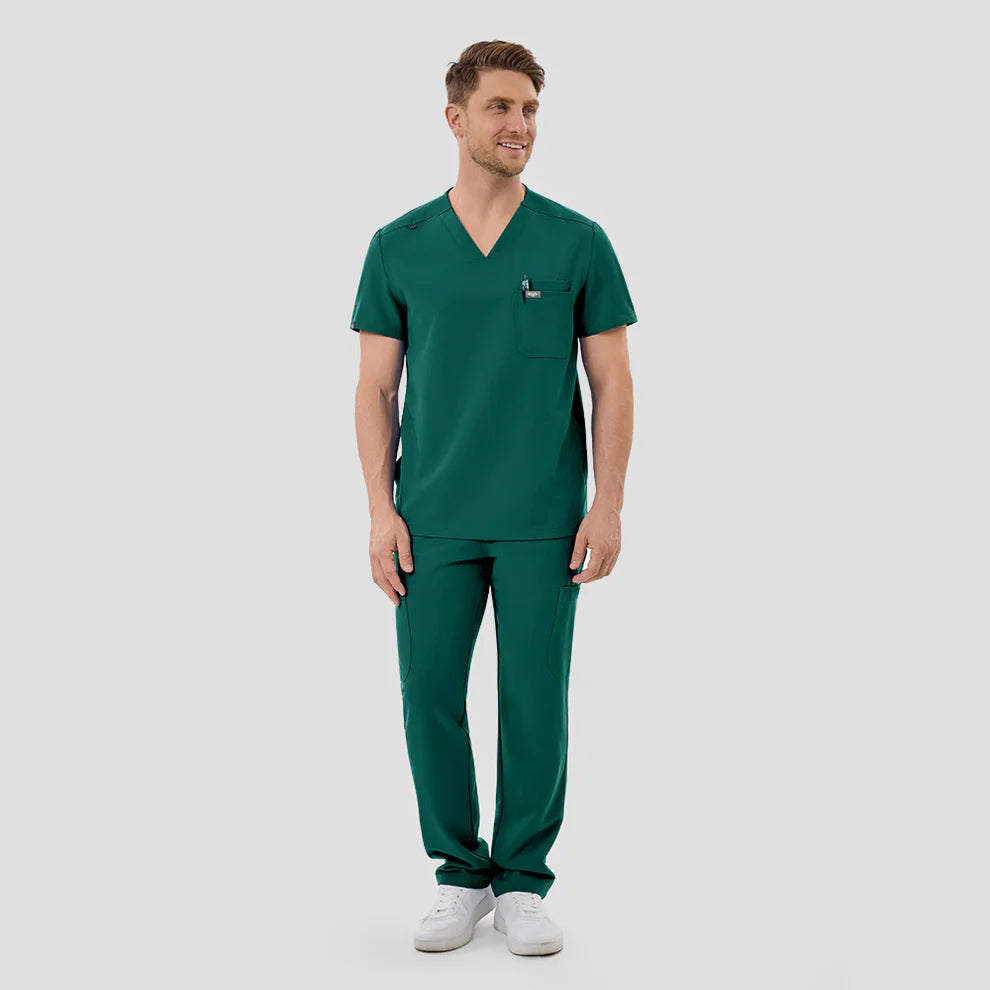 Conjunto médico verde cazador para hombre