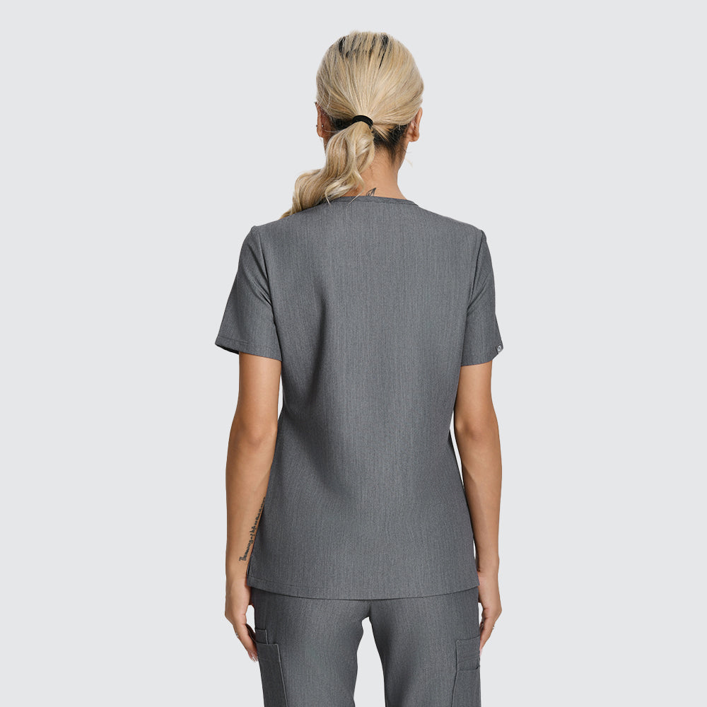 Blusas médicas esenciales de tres bolsillos KungfuScrubs