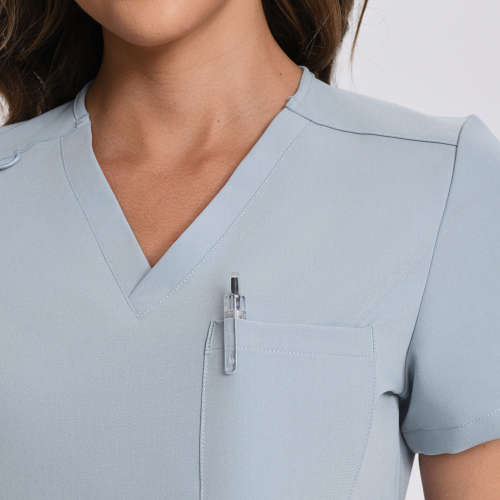 Women's Scrub Top – 3 Pockets | KungfuScrubs